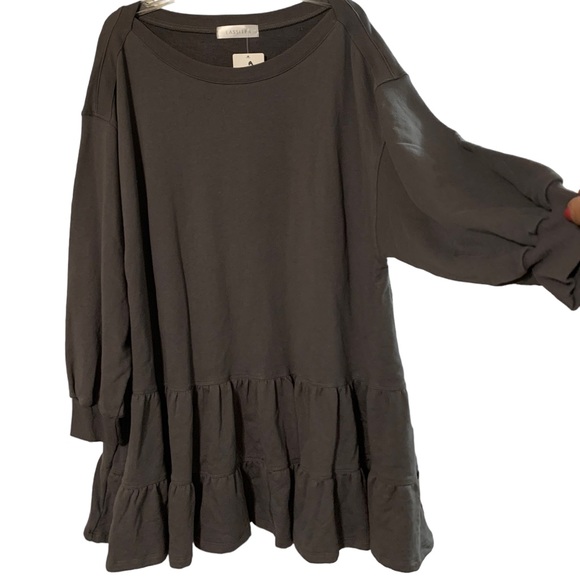 NWT Lassiter Ruffled Sweatshirt Dress in Charcoal - Picture 10 of 15